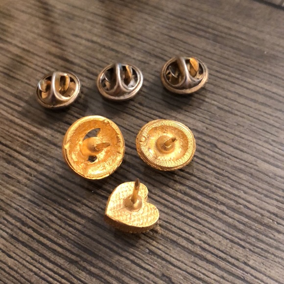 Vintage 1990’s Matte Goldtone Scatter Pins - Picture 4 of 12